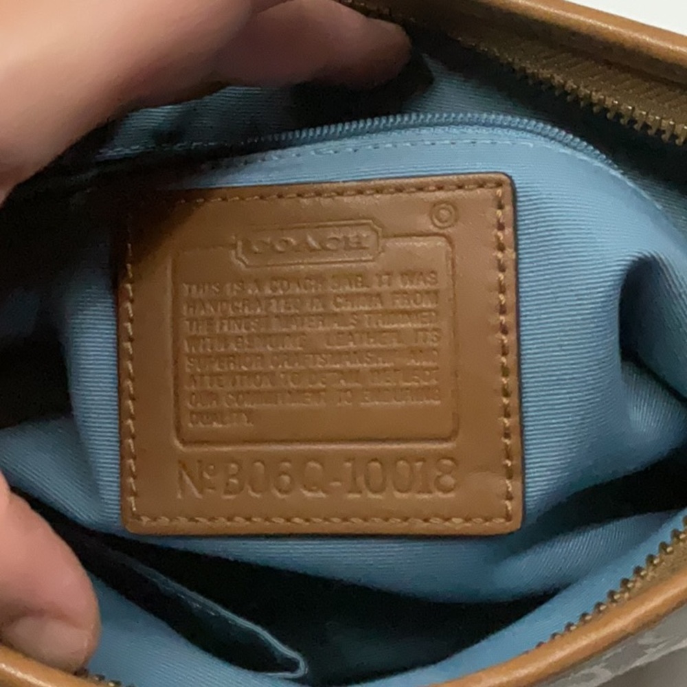 Coach Y2K 🤎💙 Multicolor Shoulder Bag W/Patchwork Design EUC - Picture 10 of 11